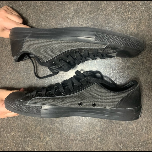 Converse Dark Gray Black Leather Trim Low Top